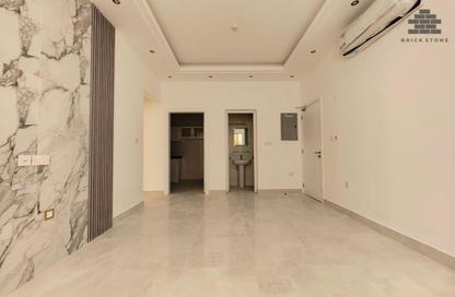 Apartment - 2 Bedrooms - 3 Bathrooms for rent in Al Mansoura - Al Mansoura - Doha