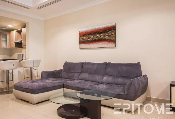 984588 - Property Image 3