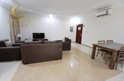 Apartment - 2 Bedrooms - 2 Bathrooms for rent in Al Mansoura - Al Mansoura - Doha