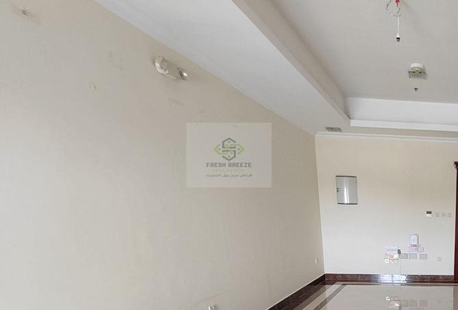 57888947 - Property Image 3