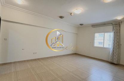 Apartment - 3 - 3 for rent in Al Zubair Bakkar Street - Al Sadd - Doha