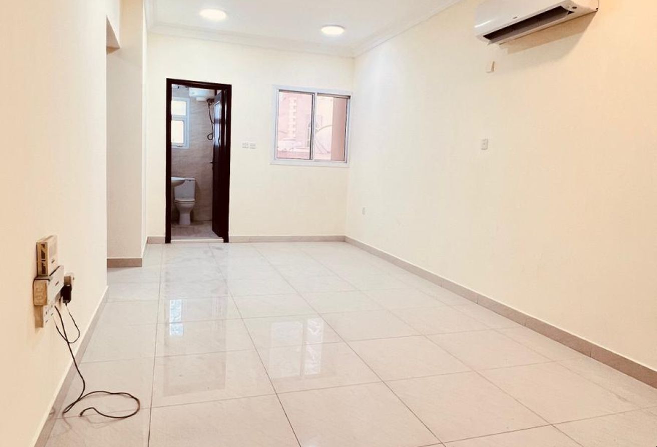 2BHK | Old Airport | semi furnished thumbnail 4