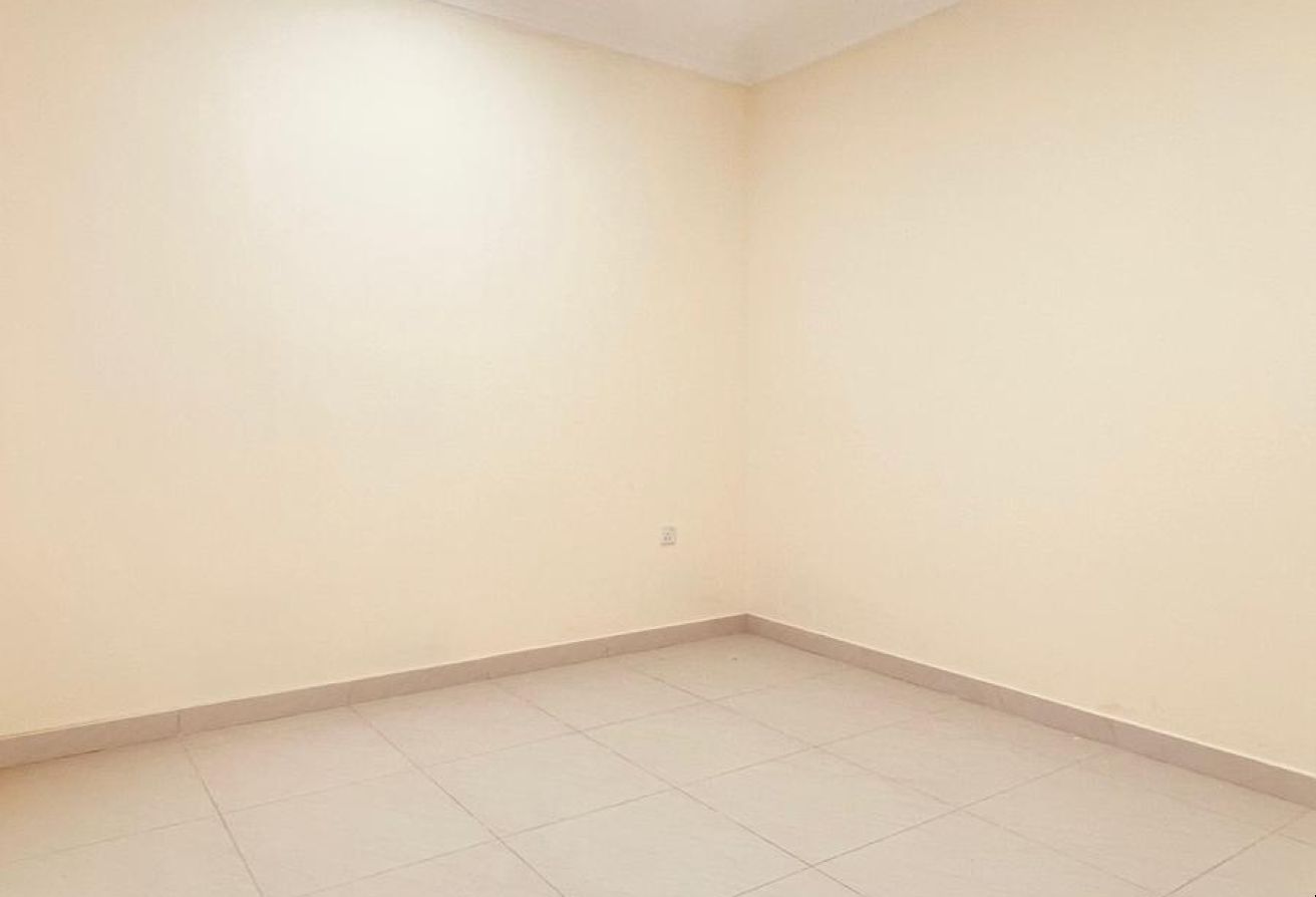2BHK | Old Airport | semi furnished thumbnail 8