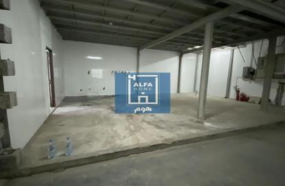 Warehouse - Studio - 6 Bathrooms for rent in Industrial Area 5 - Industrial Area - Industrial Area - Doha