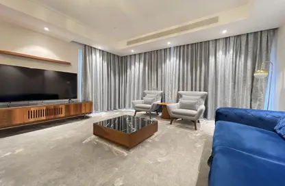 Apartment - 1 Bedroom - 2 Bathrooms for rent in Marina Residences 195 - Marina District - Lusail