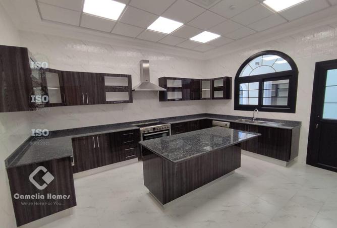 982612 - Property Image 2