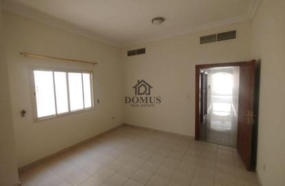 Apartment - 2 Bedrooms - 2 Bathrooms for rent in Thabit Bin Zaid Street - Al Mansoura - Doha