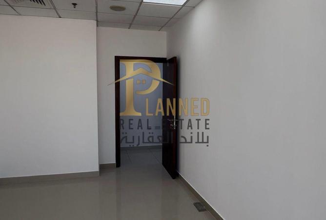 1003961 - Property Image 3