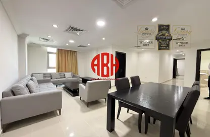 شقة - 2 غرف نوم - 2 حمامات للايجار في شارع الكورنيش - شارع الكورنيش - الدوحة