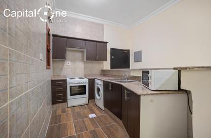 Apartment - 1 Bedroom - 1 Bathroom for rent in Hadramout Street - Doha Al Jadeed - Doha Apartment - 1 Bedroom - 1 Bathroom for rent in Hadramout Street - Doha Al Jadeed - Doha