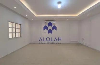 Apartment - 3 Bedrooms - 2 Bathrooms for rent in Al Khor Community - Al Khor