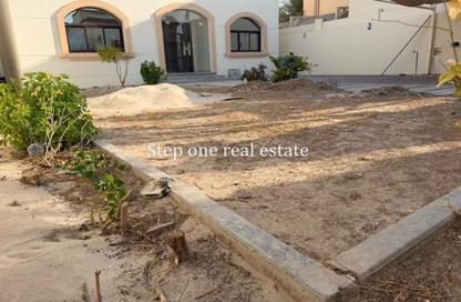 Villa - 5 Bedrooms - 7 Bathrooms for rent in Duhail Villas - Al Duhail - Doha