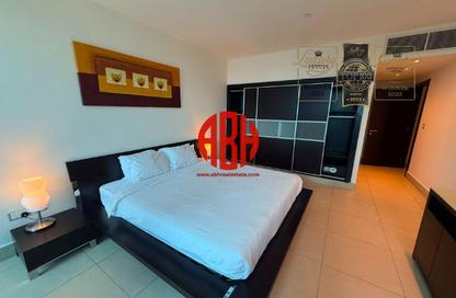 Apartment - 2 Bedrooms - 2 Bathrooms for rent in West Bay Tower - West Bay - West Bay - Doha