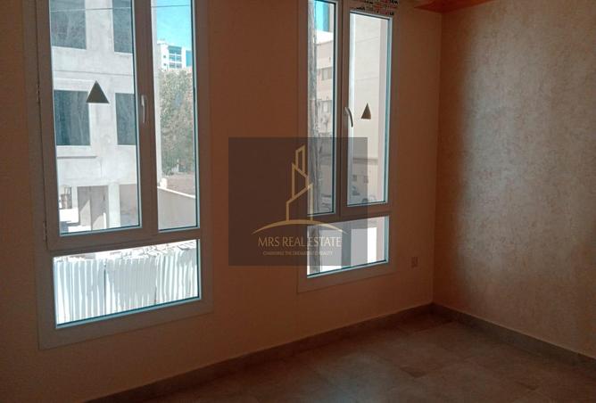 53378202 - Property Main Image