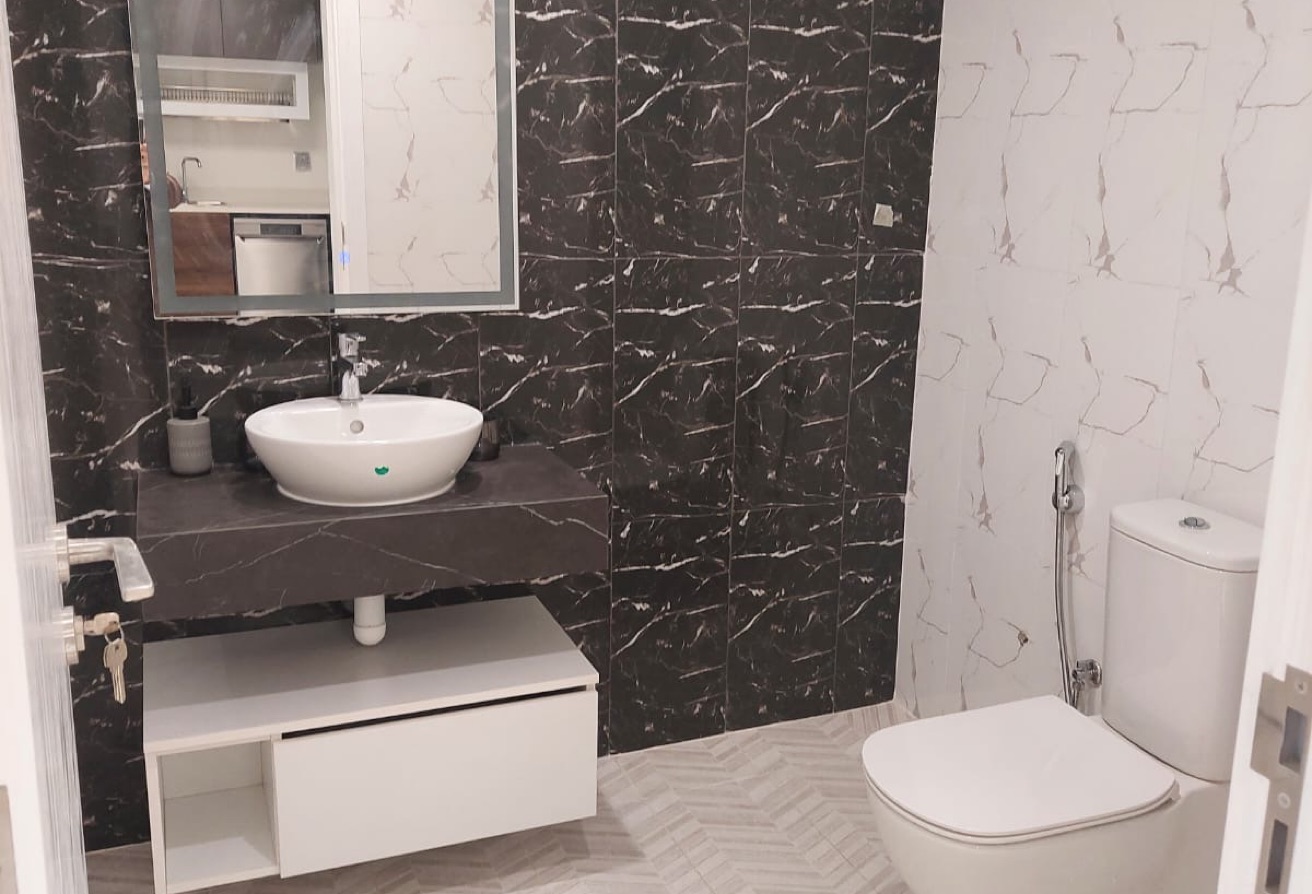 Exclusive 2BR with Huge Private Garden thumbnail 8
