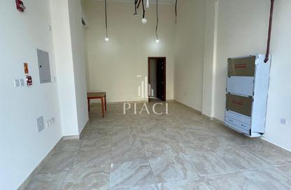 Shop - Studio - 1 Bathroom for rent in Najma street - Old Airport Road - Doha