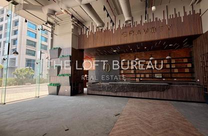 Retail - Studio - 2 Bathrooms for rent in Marina Tower 23 - Marina District - Lusail