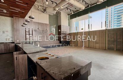 Retail - Studio - 2 Bathrooms for rent in Marina Tower 23 - Marina District - Lusail