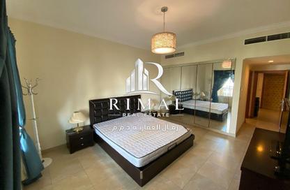 Apartment - 1 Bedroom - 2 Bathrooms for sale in East Porto Drive - Porto Arabia - The Pearl Island - Doha Apartment - 1 Bedroom - 2 Bathrooms for sale in East Porto Drive - Porto Arabia - The Pearl Island - Doha
