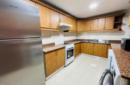 Apartment - 3 Bedrooms - 3 Bathrooms for rent in Al Sadd Road - Al Sadd - Doha