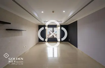 Apartment - Studio - 1 Bathroom for rent in West Porto Drive - Porto Arabia - The Pearl Island - Doha