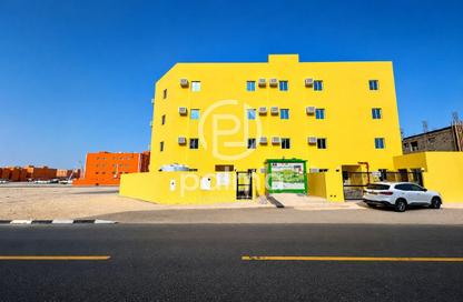 Labor Camp - Studio - 7+ Bathrooms for rent in Muaither Area - Al Rayyan - Doha