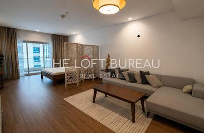 Apartment - Studio - 1 Bathroom for rent in Al Mutahidah Tower - Viva Bahriyah - The Pearl Island - Doha