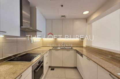 Apartment - 3 Bedrooms - 3 Bathrooms for rent in Viva East - Viva Bahriyah - The Pearl Island - Doha