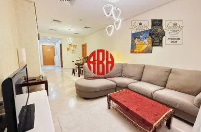 Apartment - 1 Bedroom - 2 Bathrooms for rent in West Bay Lagoon Street - West Bay Lagoon - Doha