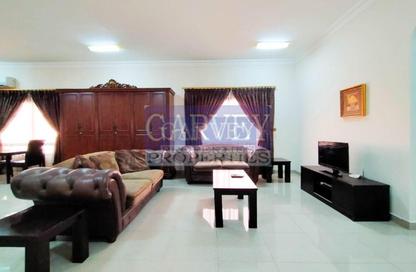 Apartment - Studio - 1 for rent in Umm Al Seneem Street - Ain Khaled - Doha Apartment - Studio - 1 for rent in Umm Al Seneem Street - Ain Khaled - Doha