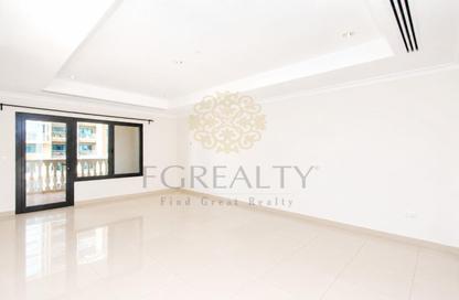Apartment - 1 Bedroom - 2 Bathrooms for sale in West Porto Drive - Porto Arabia - The Pearl Island - Doha Apartment - 1 Bedroom - 2 Bathrooms for sale in West Porto Drive - Porto Arabia - The Pearl Island - Doha