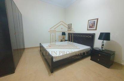 Apartment - 2 Bedrooms - 2 Bathrooms for rent in Al Sadd Road - Al Sadd - Doha