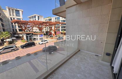 Apartment - 1 Bedroom - 2 Bathrooms for rent in Crystal Residence - Gewan Island - The Pearl Island - Doha