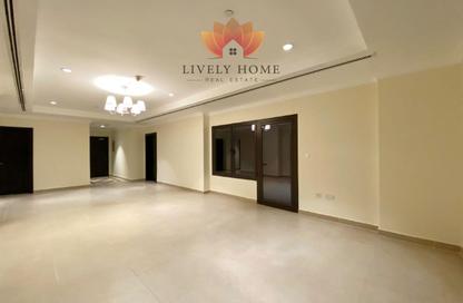 Apartment - 1 - 2 for rent in East Porto Drive - Porto Arabia - The Pearl Island - Doha