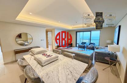 Apartment - 3 Bedrooms - 5 Bathrooms for rent in Abraj Bay - Abraj Quartiers - The Pearl Island - Doha