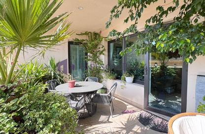 Apartment - 2 Bedrooms - 3 Bathrooms for sale in Tower 10 - Porto Arabia - The Pearl Island - Doha Apartment - 2 Bedrooms - 3 Bathrooms for sale in Tower 10 - Porto Arabia - The Pearl Island - Doha