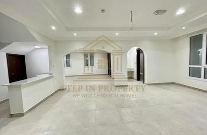 Compound - 5 - 5 for rent in Wadi Al Markh - Muraikh - AlMuraikh - Doha