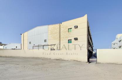 Warehouse - Studio - 1 for sale in Industrial Area 4 - Industrial Area - Industrial Area - Doha