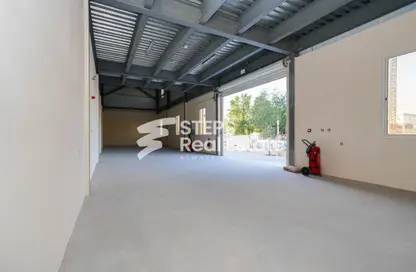 مخزن - استوديو - 1 حمام للايجار في مجمع الخور - الخور