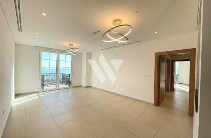 Apartment - 2 Bedrooms - 3 Bathrooms for rent in Floresta Gardens - Floresta Gardens - The Pearl Island - Doha
