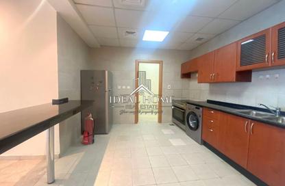 Apartment - 2 - 4 for rent in Zig Zag Towers - West Bay - Doha