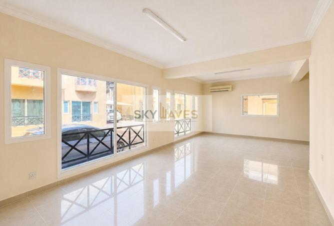 54977001 - Property Main Image