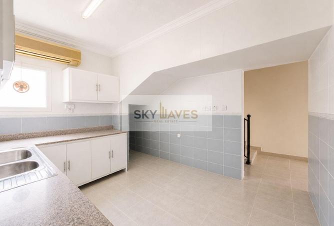 54977001 - Property Image 3