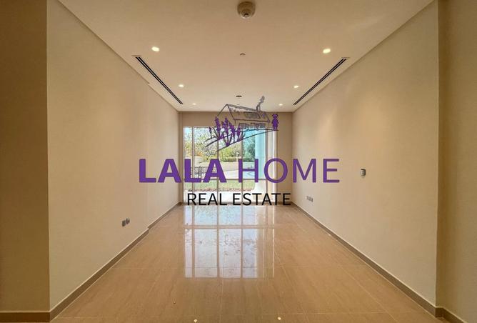 56722654 - Property Main Image