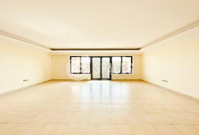 52318419 - Property Image 2