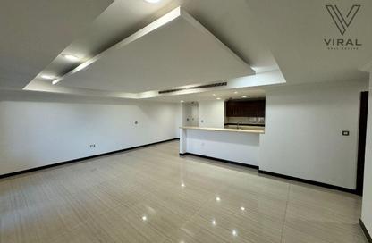 Apartment - 2 Bedrooms - 2 Bathrooms for rent in Tuscan Tower - Porto Arabia - The Pearl Island - Doha
