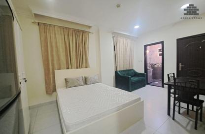 Apartment - Studio - 1 Bathroom for rent in Al Nasr Street - Al Nasr - Doha