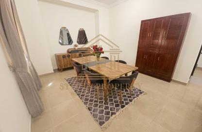 Villa - 5 - 5 for rent in Bu Hamour Street - Abu Hamour - Doha