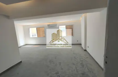 شقة - 3 غرف نوم - 2 حمامات للايجار في المنصورة - المنصورة - الدوحة