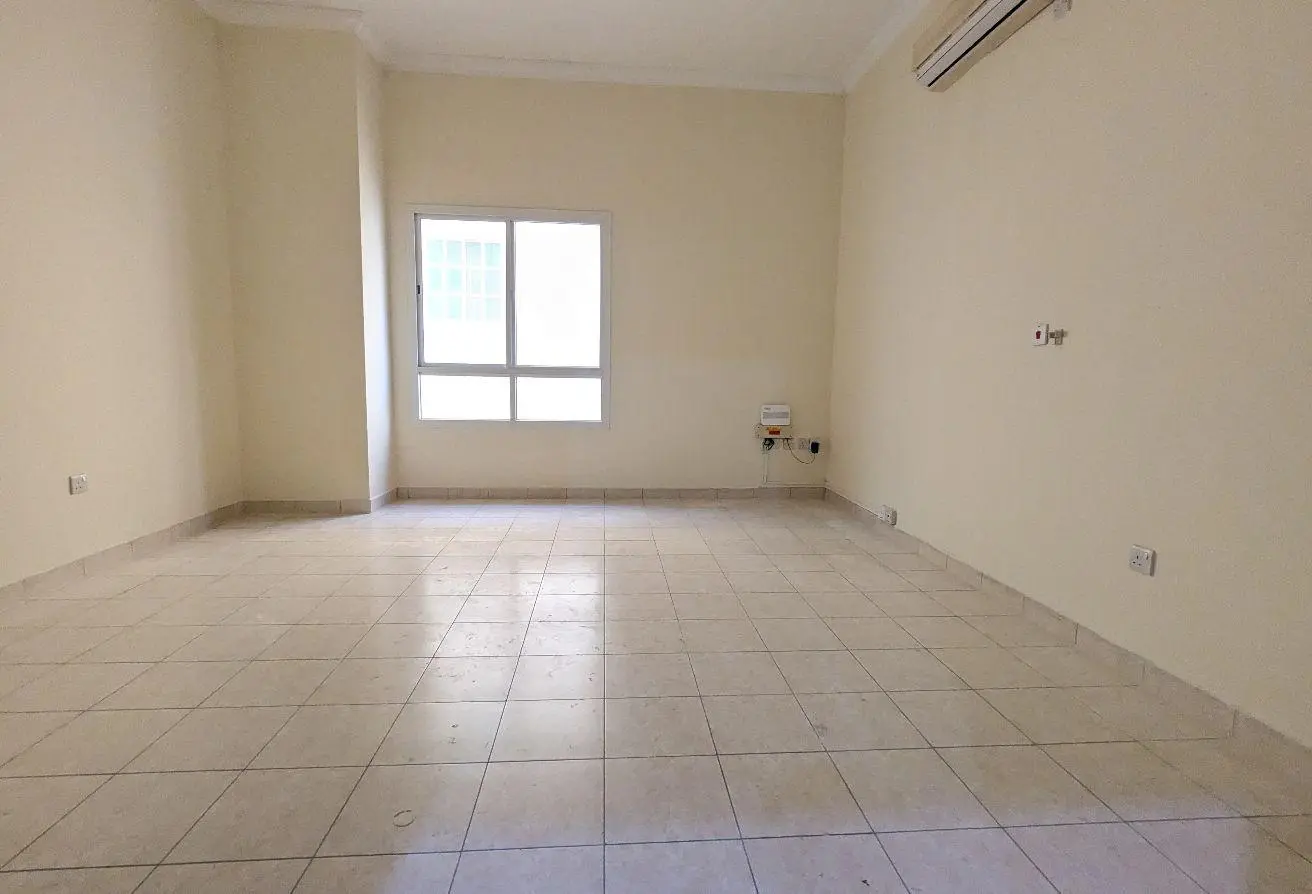61674380 - Property Main Image